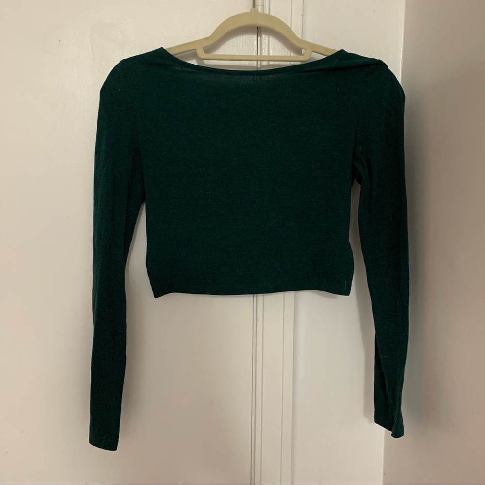 Green Long Sleeve Crop  Top